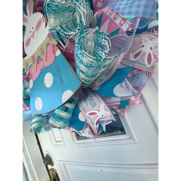 Pink Blue & White Easter Bunny Rabbit Spring Deco Mesh & Ribbon Wreath xxx - Picture 7 of 9